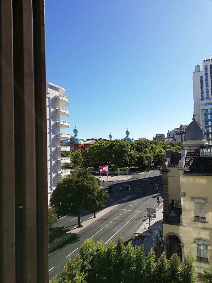 Beautiful Apartment-Campo Pequeno Home Lisboa Ngoại thất bức ảnh